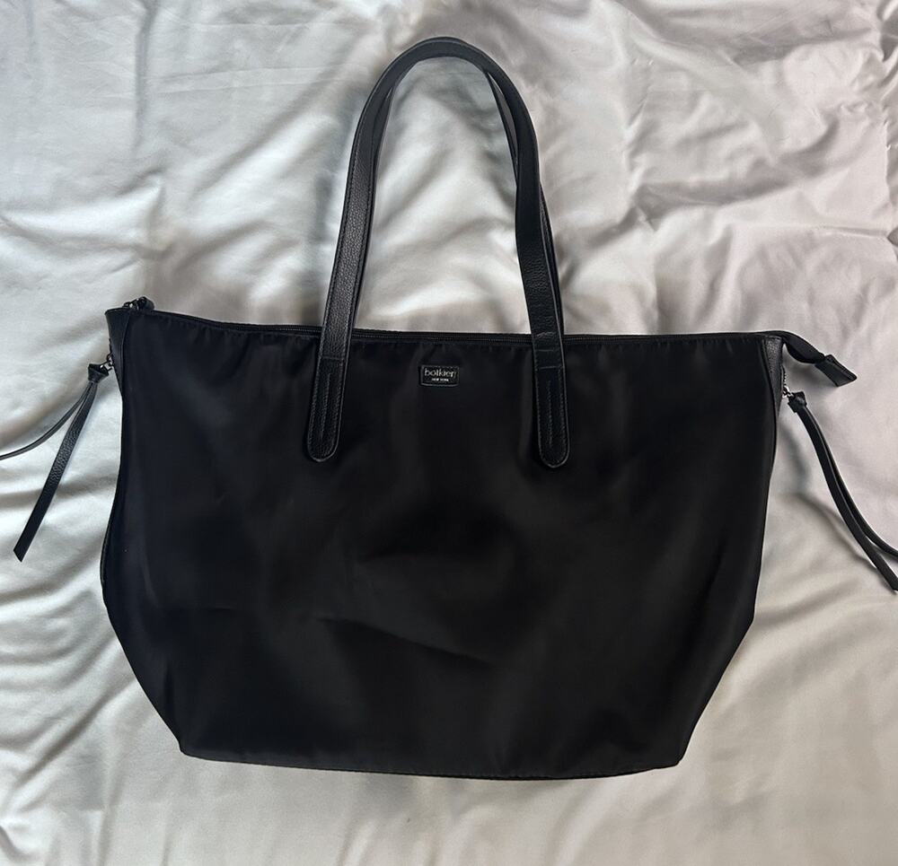 Botkier Black Nylon Bond Tote Bag Minimalist Versatile City Summer City Fashion